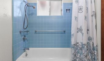 21077 Dodson Ln, Anderson, CA 96007