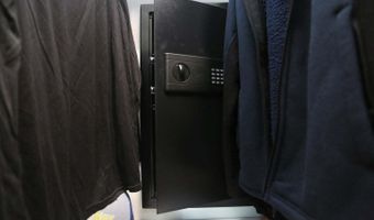 811 S Ibis St, Aberdeen, SD 57401