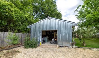 415 N Main St, Bishopville, SC 29010