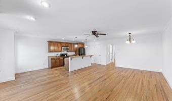 53 Grassy Plain St APT B6, Bethel, CT 06801