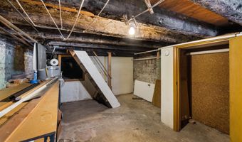 909 S STREEPER St, Baltimore, MD 21224