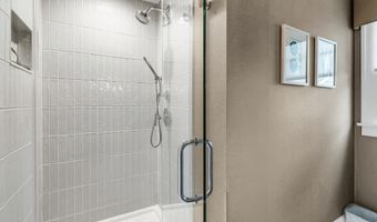 441 Main Ave, Bay Head, NJ 08742