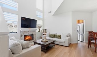 1176 S Country Gln, Anaheim, CA 92808