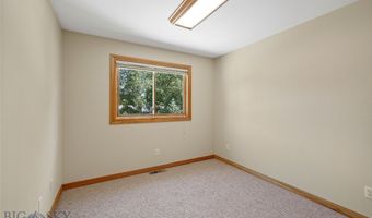 38 A N Woodard Ave, Absarokee, MT 59001