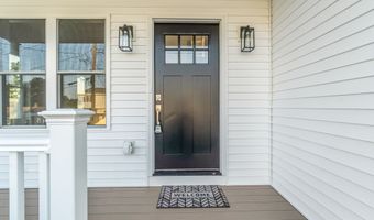 77 Oliver St, Bridgeport, CT 06606