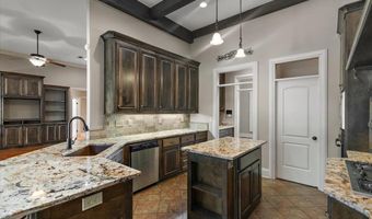 216 Meadowlands Dr, Brandon, MS 39047