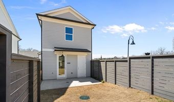 249 10th St, Auburn, GA 30011