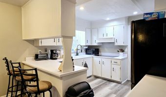 37 Sweetwater Ln, Barnwell, SC 29812