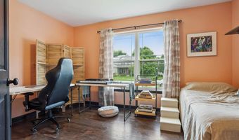 435 E Jefferson St, North Liberty, IA 52317