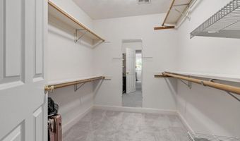 37 Concord Rd, Acton, MA 01720