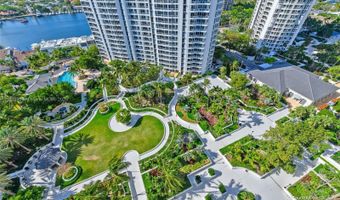 21050 Point Pl 2001, Aventura, FL 33180