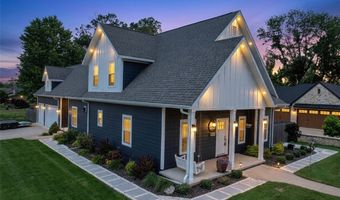 616 2nd St, Bentonville, AR 72712