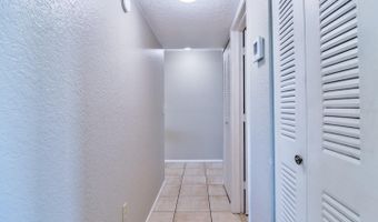 900 COVE CAY Dr 5A, Clearwater, FL 33760