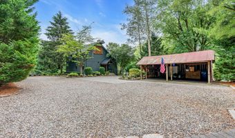 6 Trimbleford Ln, Middletown, NJ 07748