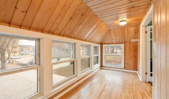 907 1st Dr NW, Austin, MN 55912
