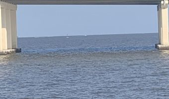 345 Bowen St, Biloxi, MS 39530