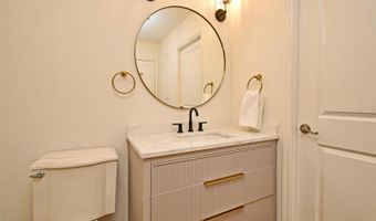 2305 EDGEWATER Dr 1604, Orlando, FL 32804