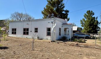 905 N 6th St, Alpine, TX 79830