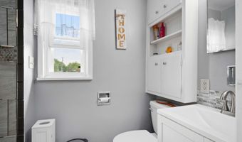 609 Old Brick Rd, Auburn, IN 46706