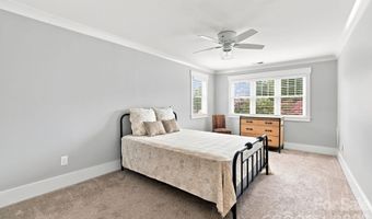 2617 Commonwealth Ave, Charlotte, NC 28205