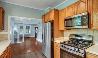 3201 N PERSHING Dr, Arlington, VA 22201