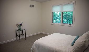 2052 Liberty Hts, Ann Arbor, MI 48103
