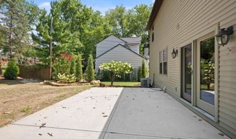 8240 Woodglen Dr, Anderson Twp., OH 45255