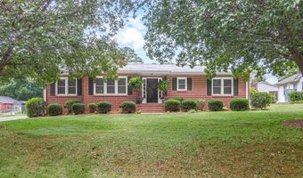 204 Byrnes Ave, Abbeville, SC 29620