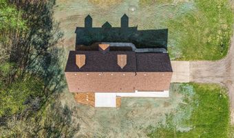 7200 Snow Ave SE, Alto, MI 49302