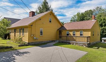 88 Harriman Hill Rd, Raymond, NH 03077