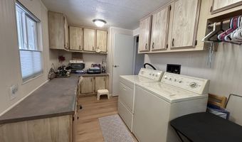 34800 S MESQUITE Dr, Black Canyon City, AZ 85324