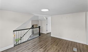 818 Spruce St, Alton, IL 62002