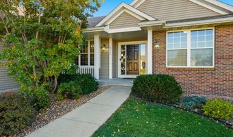912 10th Avenue Pl, Altoona, IA 50009