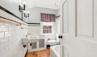 203 COMMONWEALTH Ave, Claymont, DE 19703