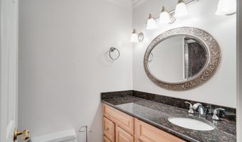 100 N UNION St A, Alexandria, VA 22314