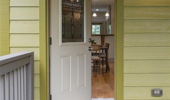 135 Spooks Branch Rd, Asheville, NC 28804