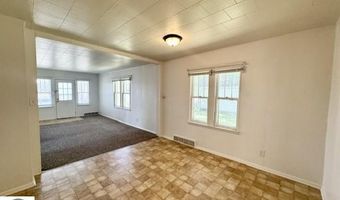 1709 Hickory St, Alma, MI 48801