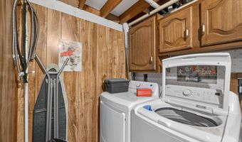 6809 Pilgrim Rd, Madison, WI 53711
