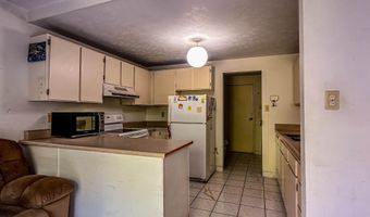 90 Auhana Rd 202, Kihei, HI 96753