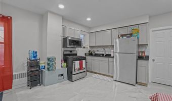 367 Laurel Hill Ave, Cranston, RI 02920