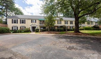 8356 Meadow Lakes Dr, Charlotte, NC 28210
