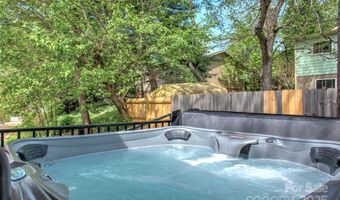 12 Upstream Way, Asheville, NC 28806