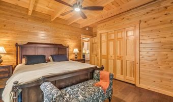 37 Parkhill Point Rd, Belgrade, ME 04917