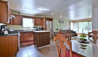 511 W BYRON Ave, Addison, IL 60101
