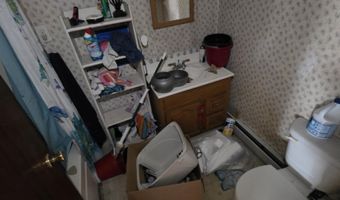 11 Foster St, Barre, VT 05641