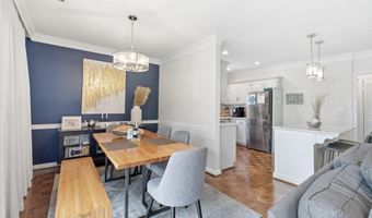 601 WILKES St 301, Alexandria, VA 22314