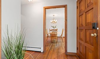 12 Lord Jeffrey Dr, Amherst, NH 03031