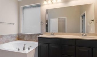 237 Mineral Point Dr, Aledo, TX 76008