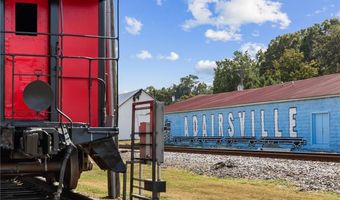 115 S Main St, Adairsville, GA 30103