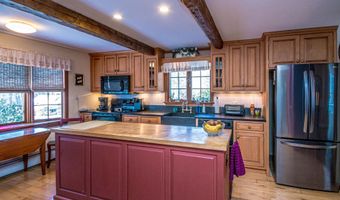 28 Washington Ave, Bartlett, NH 03845